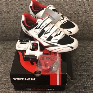 New Men’s Venzo Spinning Shoes - US Men 9 Peloton